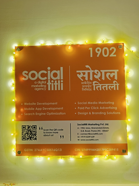 Cover photo of Socialtitli